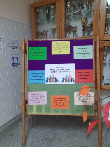 b_1024_768_0_00_images_2023_2024_Homa_tolerancja_367954689_251961704535303_762120205004853711_n